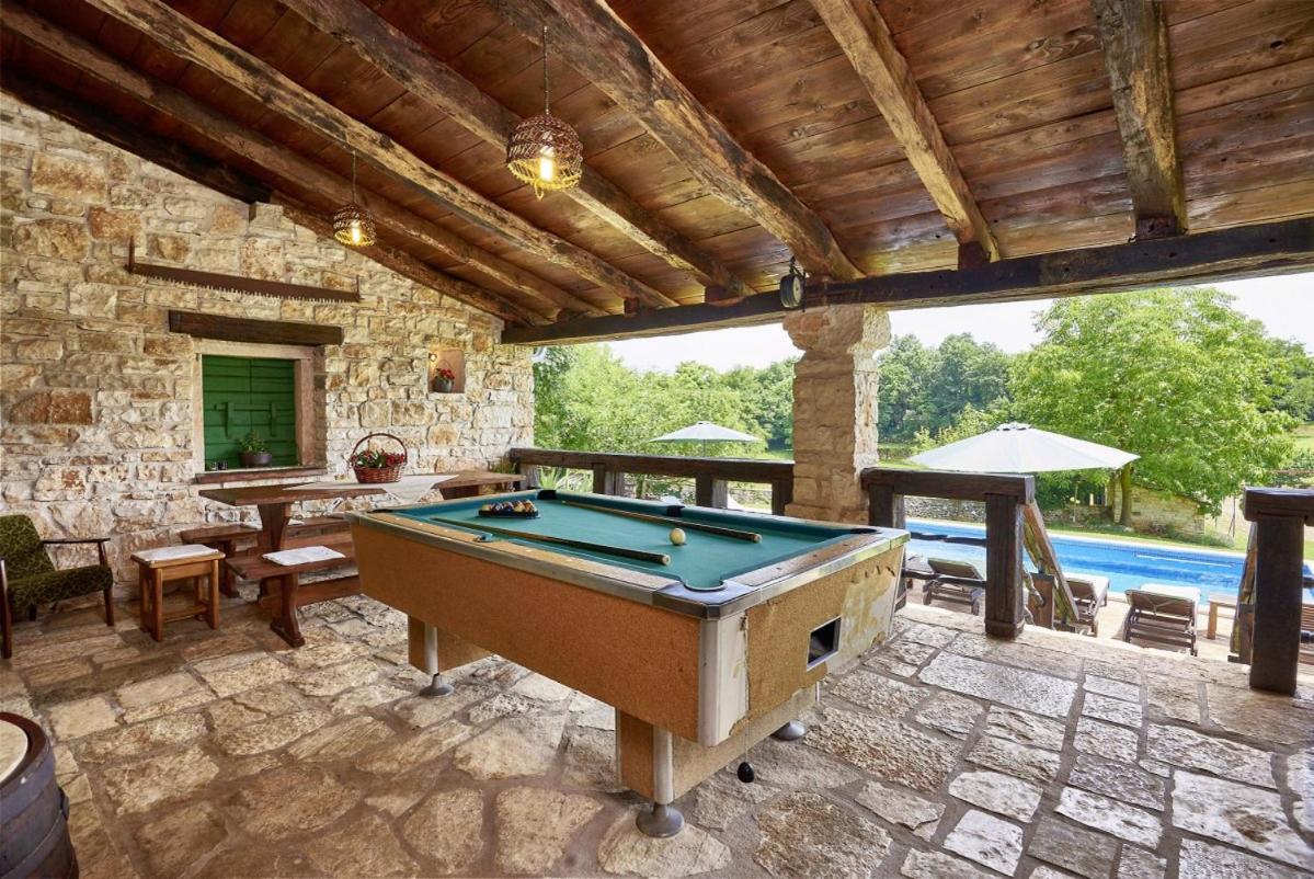 Stara Hiza In Sveti Petar U Sumi Villa Buitenkant foto