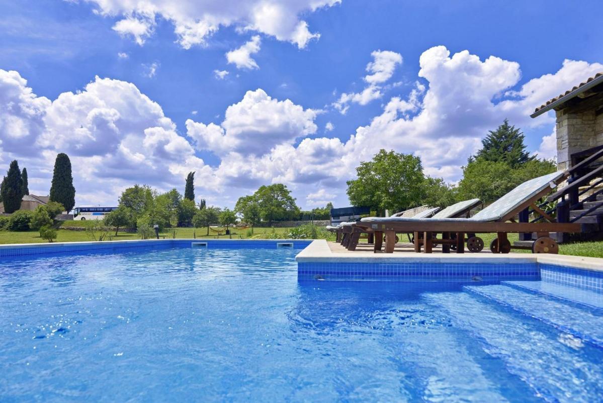 Stara Hiza In Sveti Petar U Sumi Villa Buitenkant foto