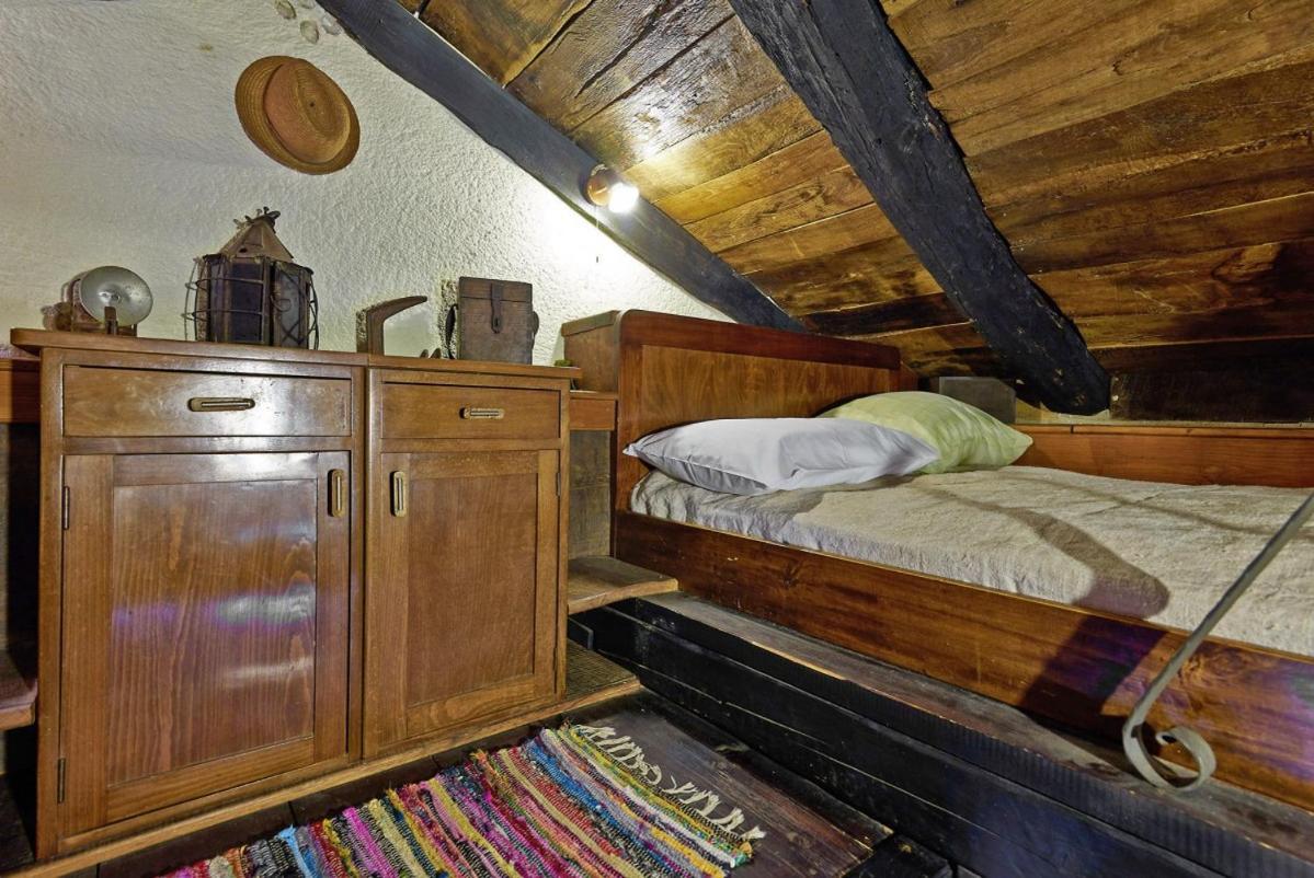 Stara Hiza In Sveti Petar U Sumi Villa Buitenkant foto