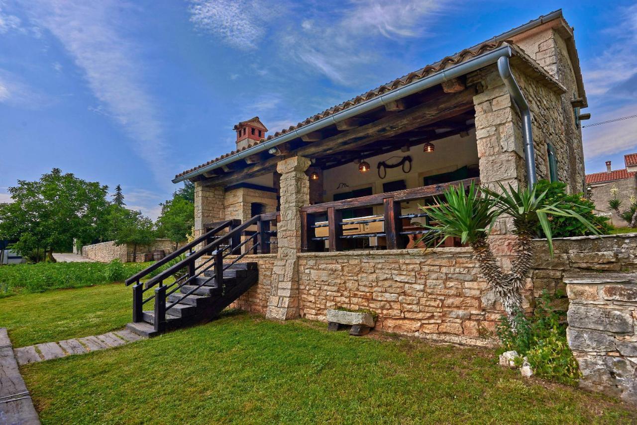 Stara Hiza In Sveti Petar U Sumi Villa Buitenkant foto