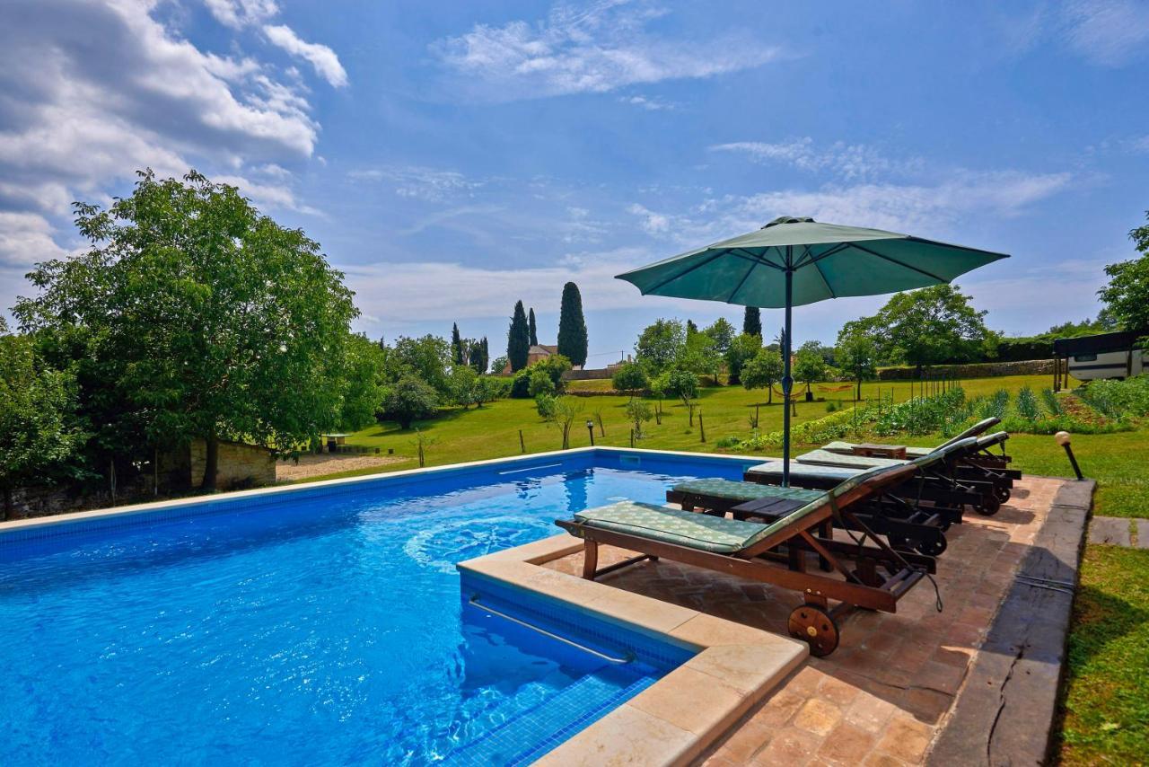 Stara Hiza In Sveti Petar U Sumi Villa Buitenkant foto